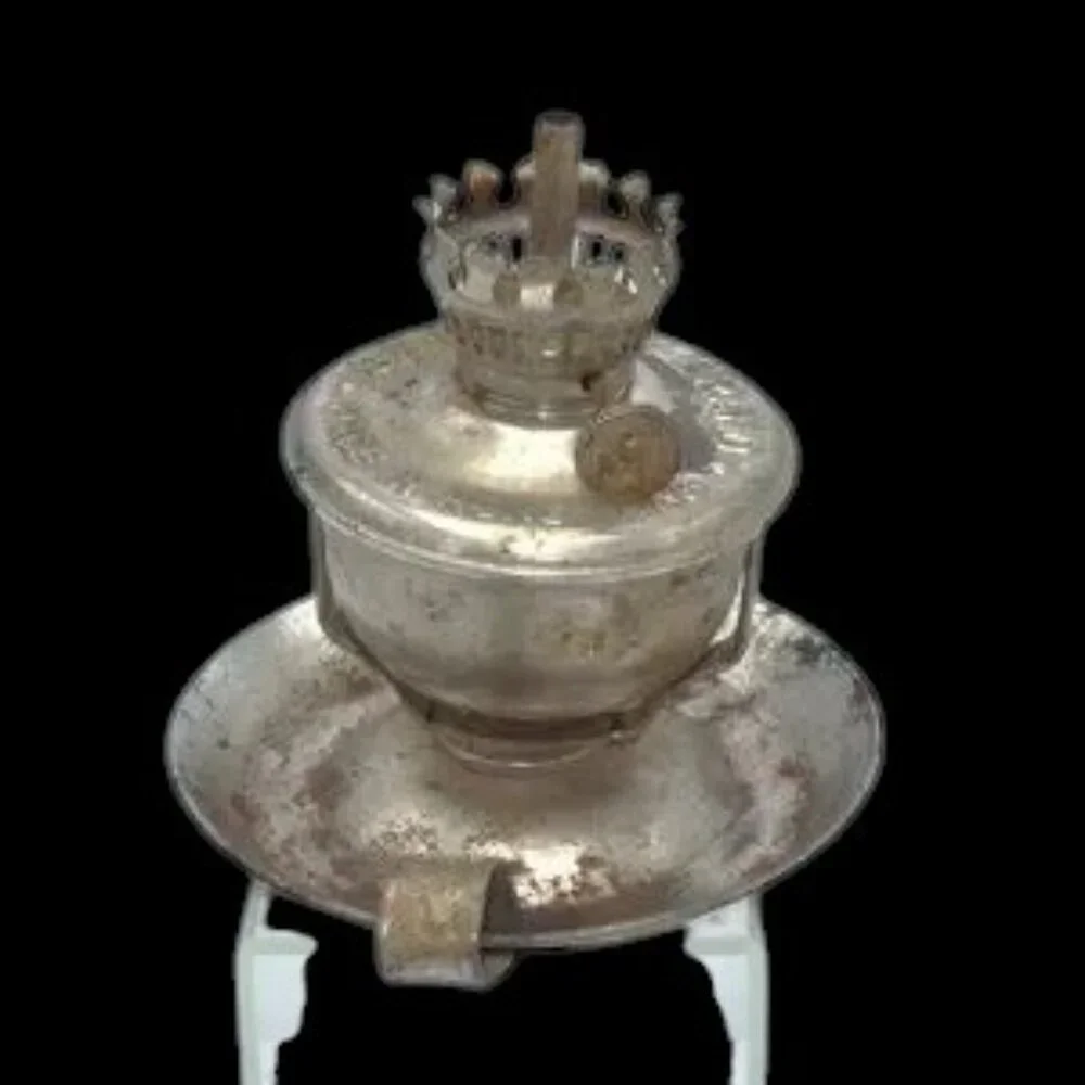 Vintage Sail Boat Brand Oil Lamp Silver